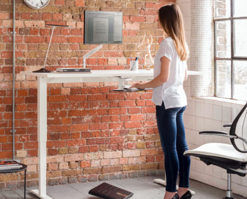 humanscale sit stand desk