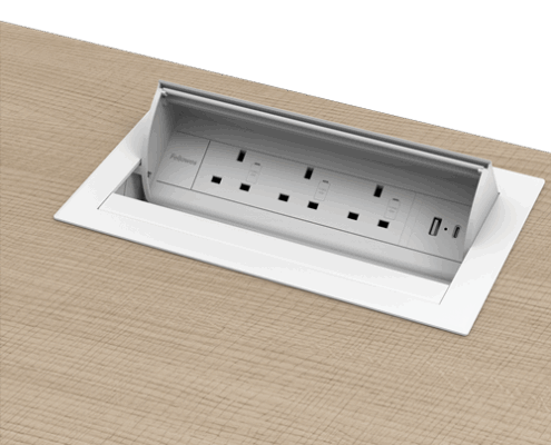 100136889_desk-in_G_3x230V_plus1xAC_WHT-Desk