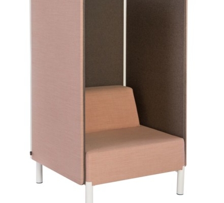 Moi-B1-hoge-wand-zalm-bruin-AB9V1324-441x510